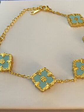 Gold and Turquoise Clover Link Bracelet